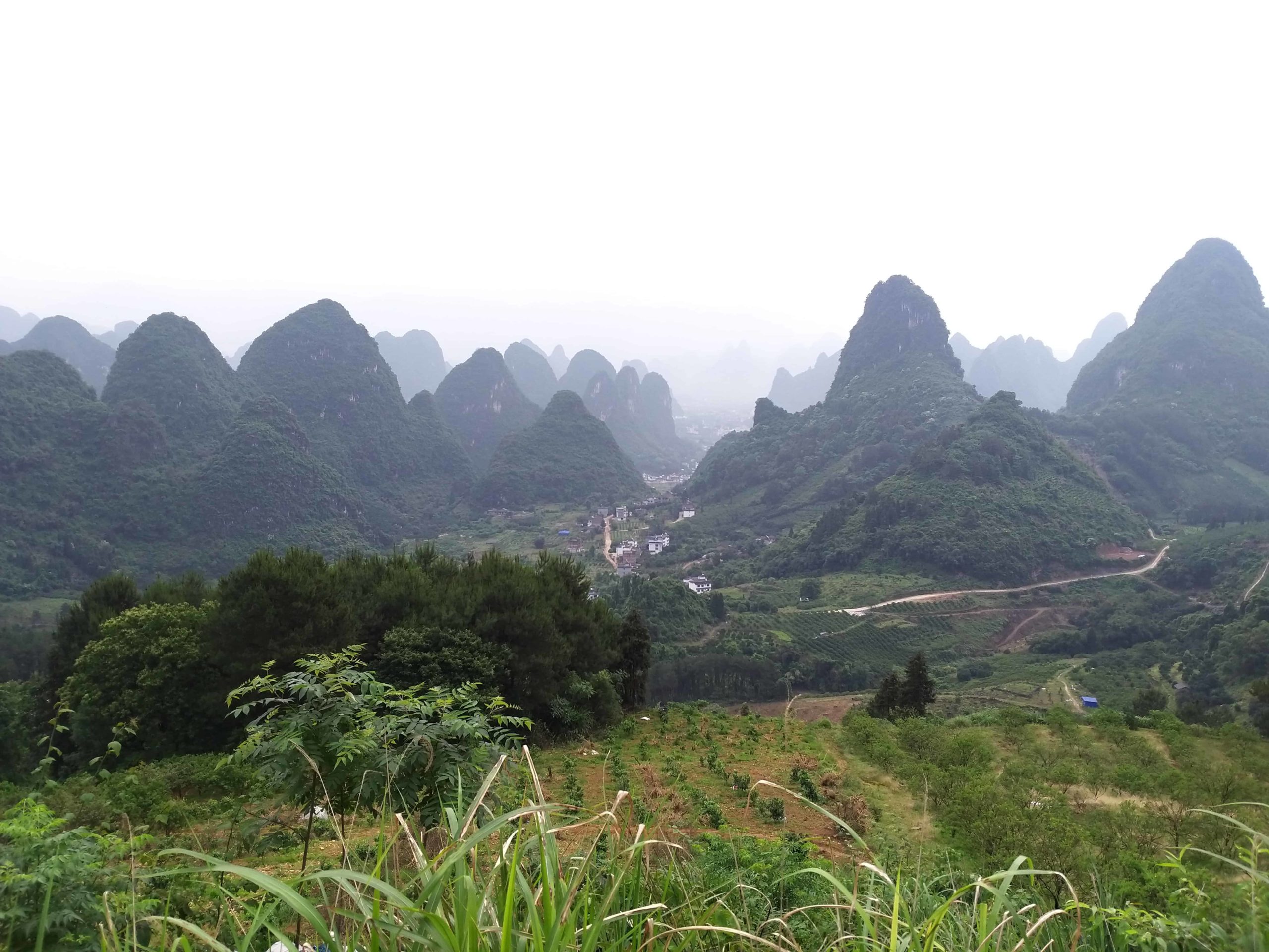 Karst mountains between Guilin and Yangshuo
