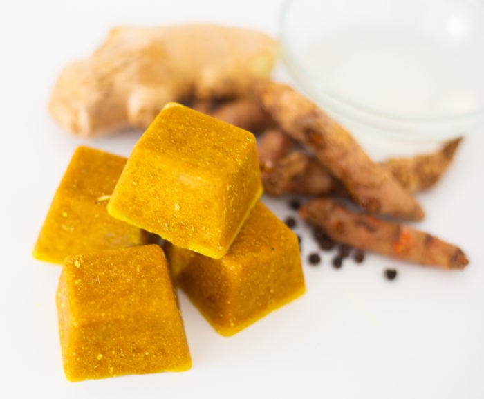 The warming spices of these cancer-fighting turmeric fat bombs add flavor to their potent nutrition