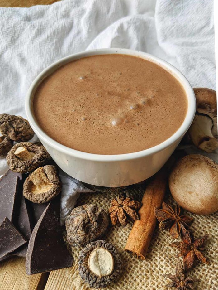 Immune-boosting medicinal mushroom cocoa